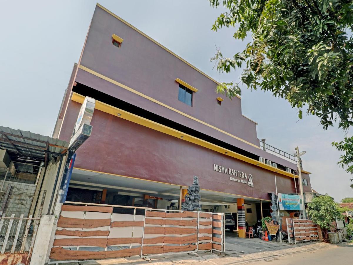 Capital O 90407 Wisma Bahtera Hotel Cirebon Εξωτερικό φωτογραφία