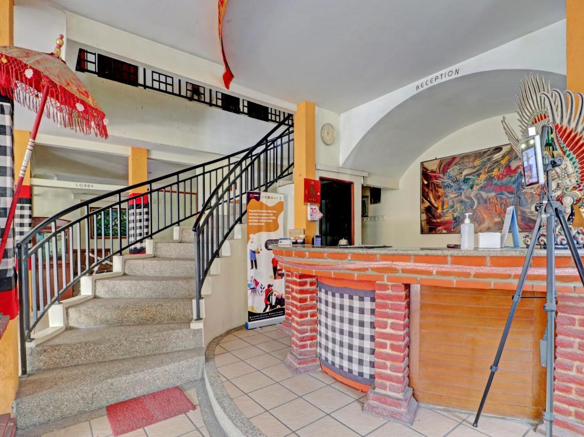 Capital O 90407 Wisma Bahtera Hotel Cirebon Εξωτερικό φωτογραφία