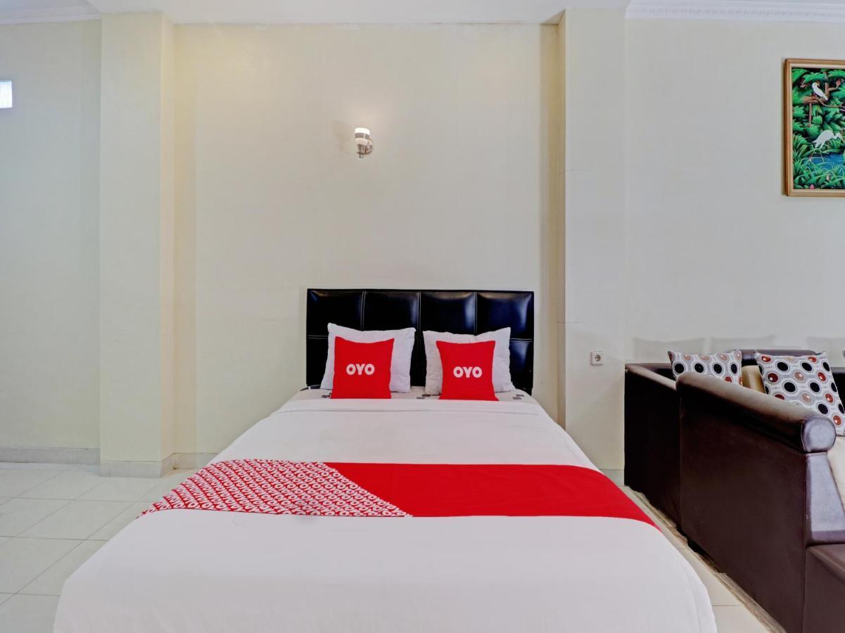 Capital O 90407 Wisma Bahtera Hotel Cirebon Εξωτερικό φωτογραφία