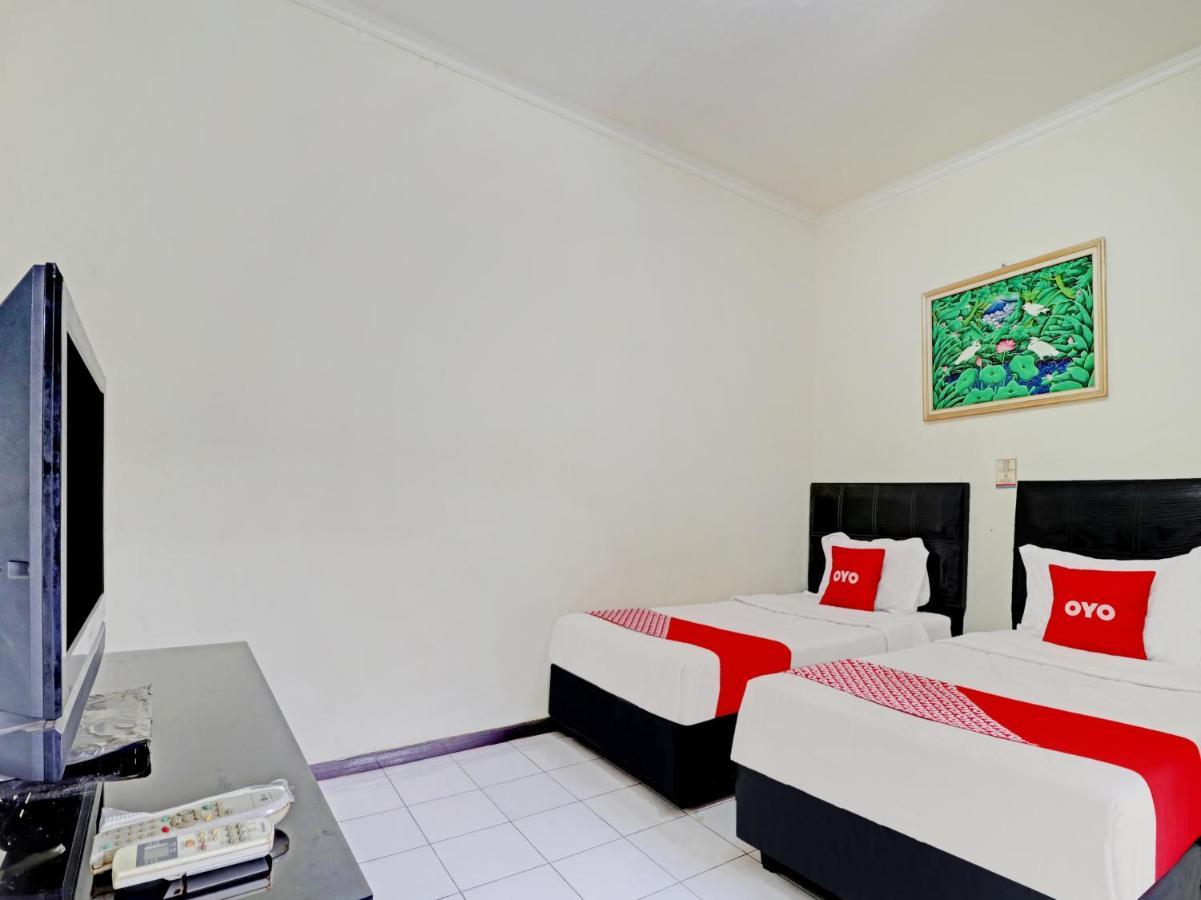 Capital O 90407 Wisma Bahtera Hotel Cirebon Εξωτερικό φωτογραφία