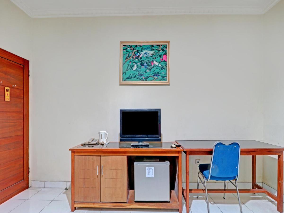 Capital O 90407 Wisma Bahtera Hotel Cirebon Εξωτερικό φωτογραφία