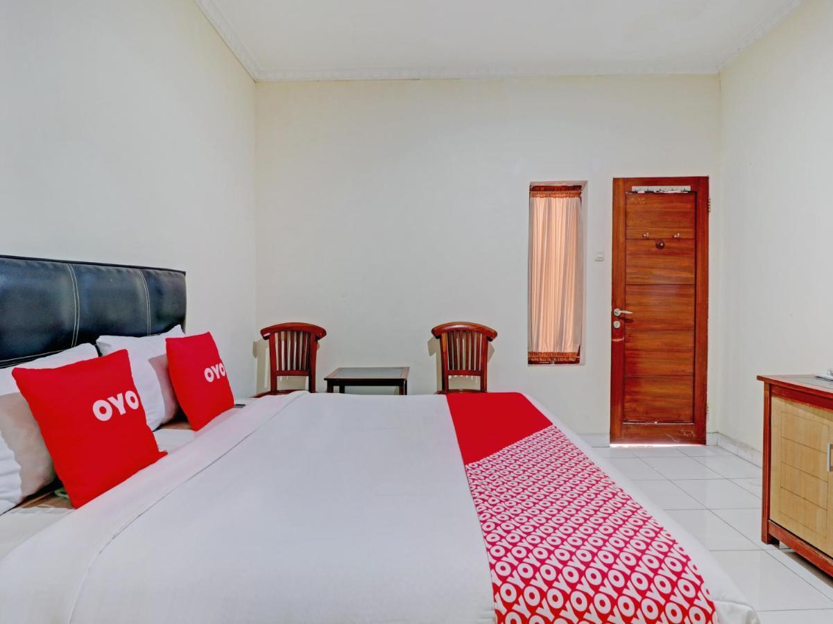 Capital O 90407 Wisma Bahtera Hotel Cirebon Εξωτερικό φωτογραφία