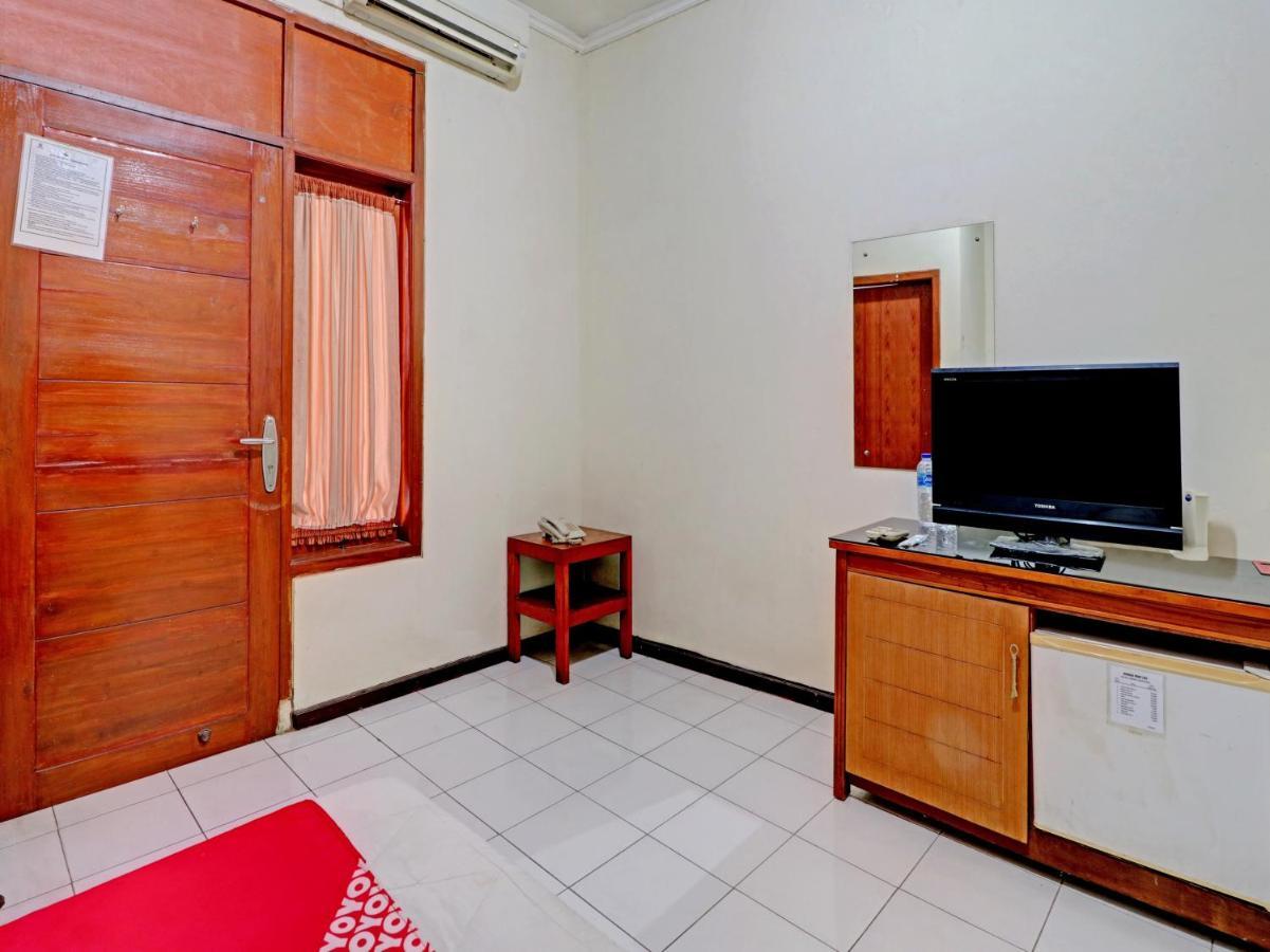 Capital O 90407 Wisma Bahtera Hotel Cirebon Εξωτερικό φωτογραφία